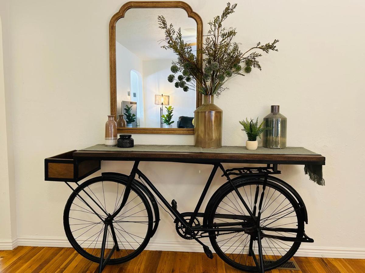 Home Sweet Idahome, Feels Like Home With All The Decor You Wish You Could Afford King Bed In Master, Fully Fenced Dog Friendly Yard, A Few Blocks From Bsu And Downtown Boise, Your Perfect Stay! Exteriér fotografie